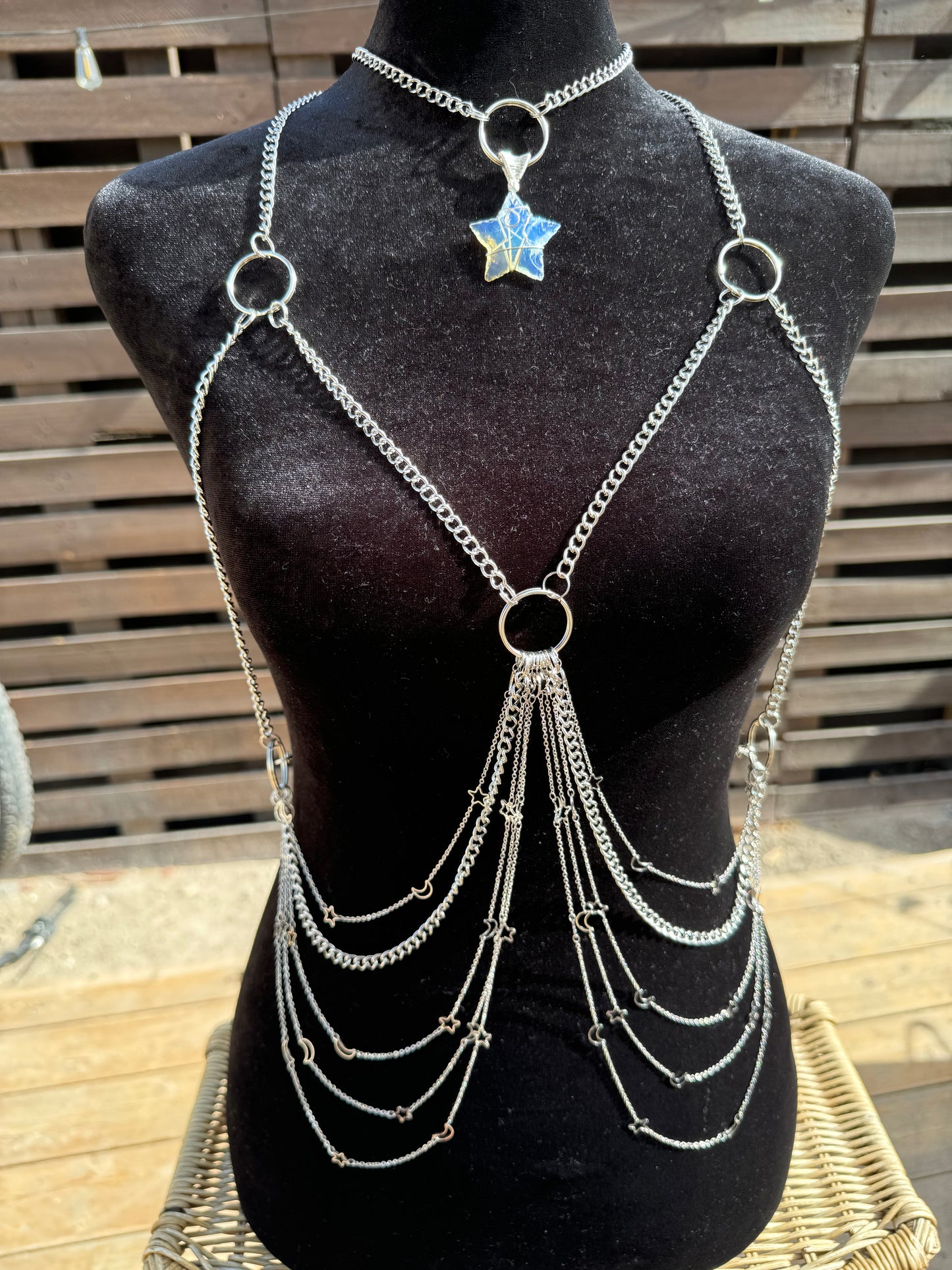 Astra bodychain