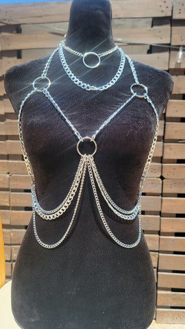 Zaila chain harness